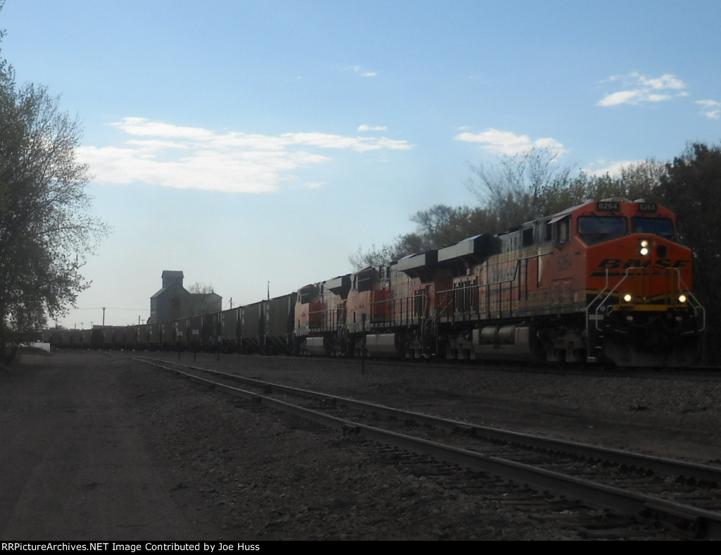 BNSF 6264 WEST